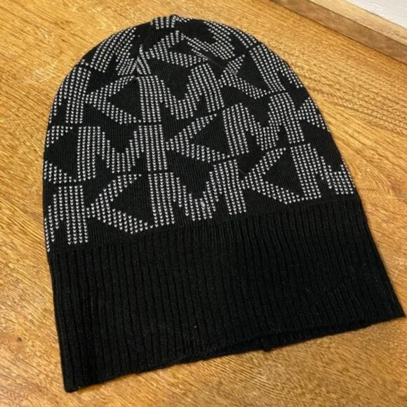 MICHAEL KORS MK Monogram Beanie, One Size - Picture 1 of 4
